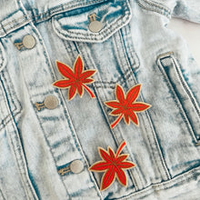 Load image into Gallery viewer, Maple Leaf Pin